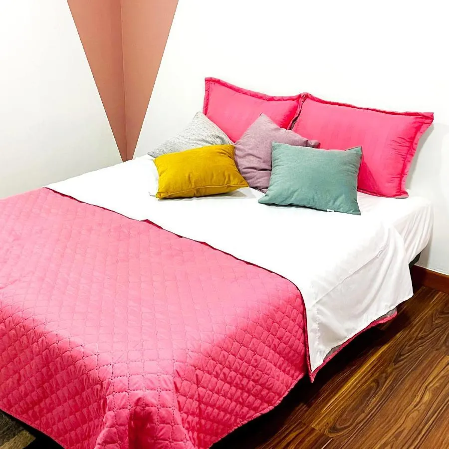 Hostal Macondo Bogotá 0*,  Colômbia